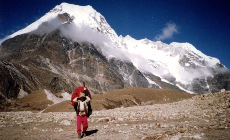 Peak 4 on return from Shershon in the Barun Valley