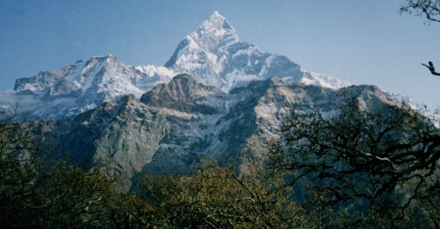 Mardi Himal and Macchapucchre from Khorchon