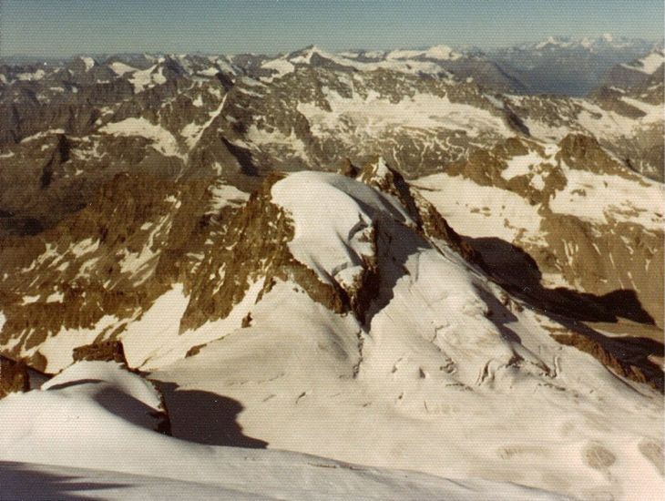 Ascent of the Gran Paradiso ( 4061 metres )