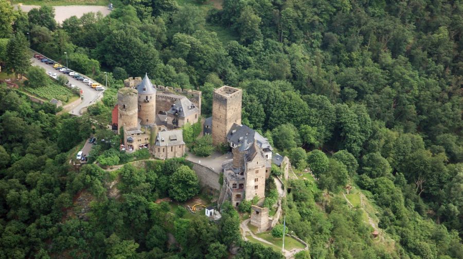 Schonburg at Oberwesel in Germany