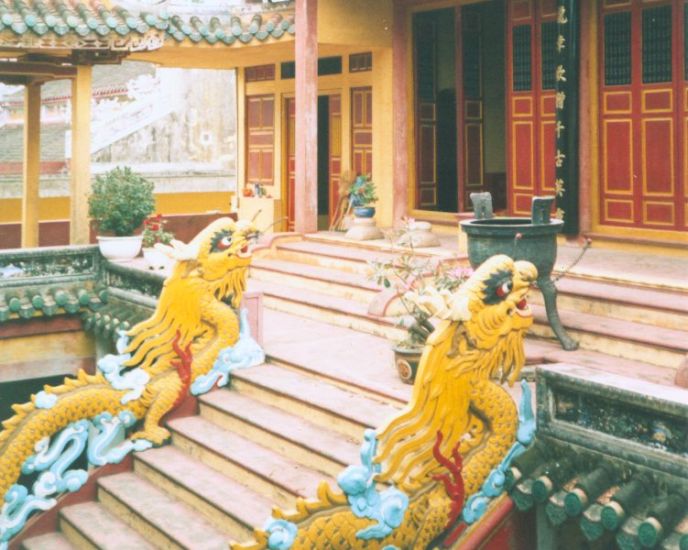 Chieu Ung Pagoda in Hue