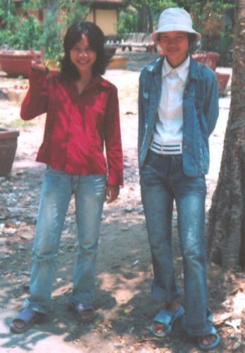 Young Vietnamese Girls at Giac Vien Pagoda in Saigon ( Ho Chi Minh City ) 