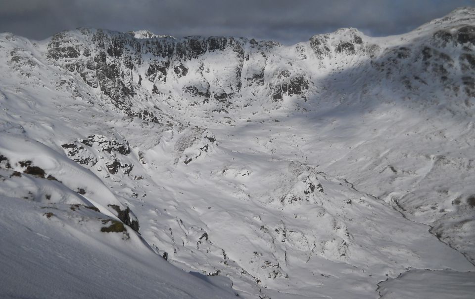 Creag Tarsuin Ridge to A'Chrois from Beinn Narnain