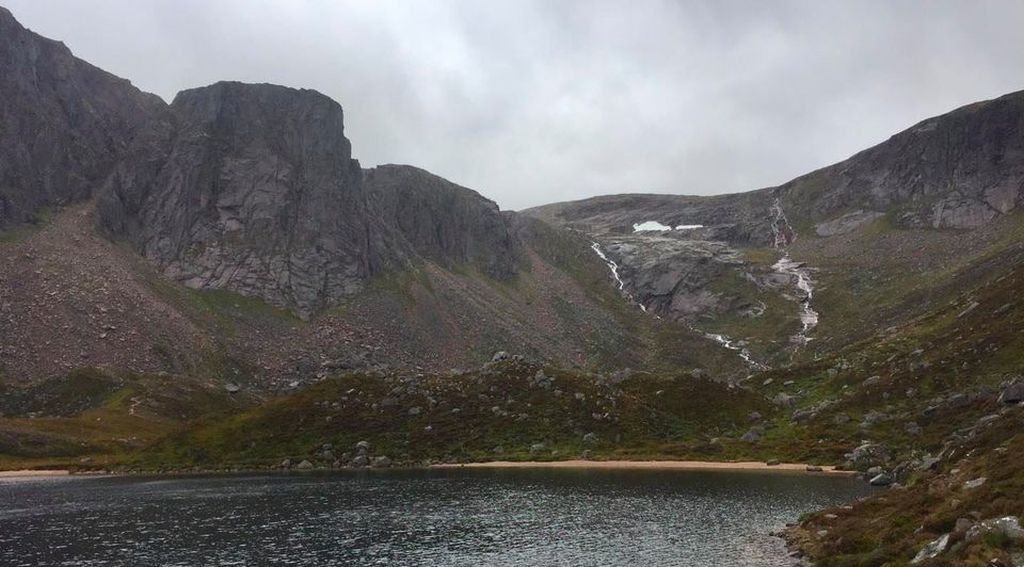 Beinn Mheadhoin above Loch Avon ( A'an ) in the Cairngorms