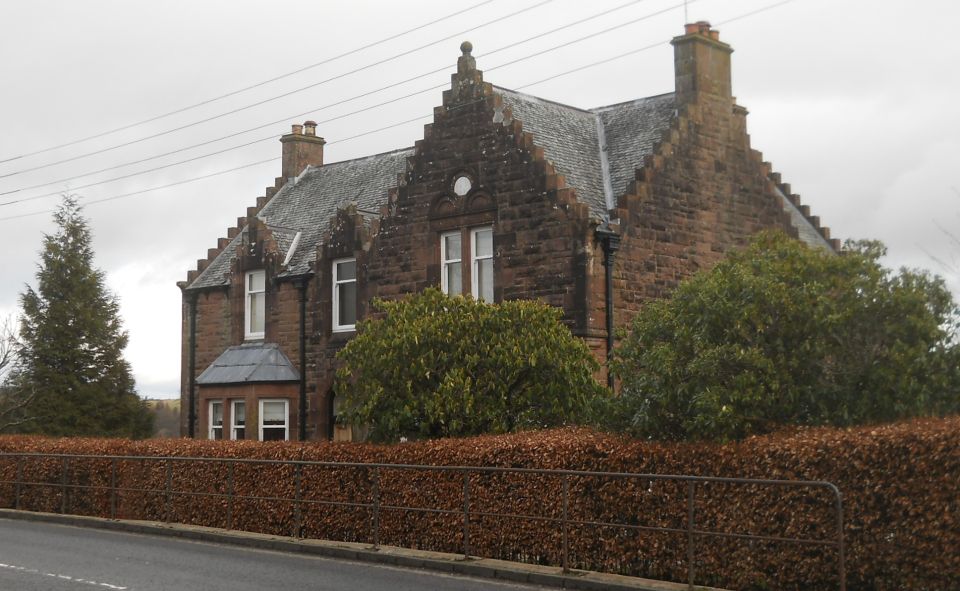 House in Croftamie