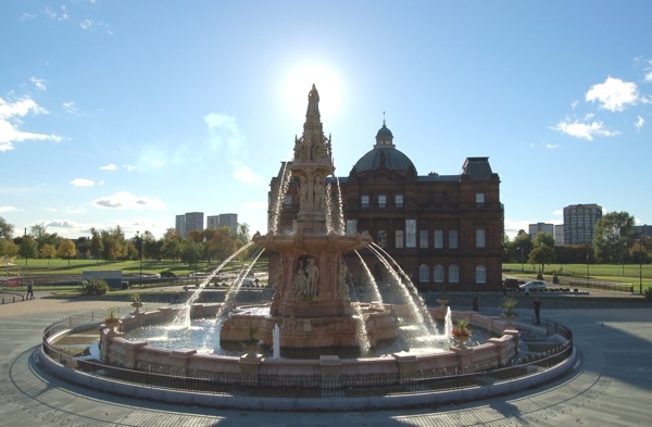 Doulton Fountain in Glasgow Green