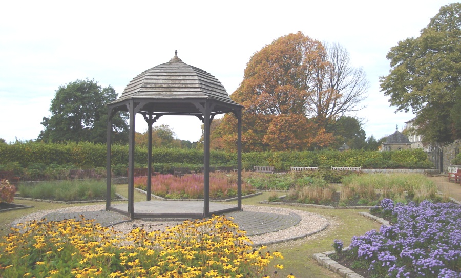 Gardens at Pollock House