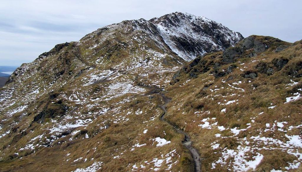 Beinn Bhuidhe ( 3110ft, 948m )