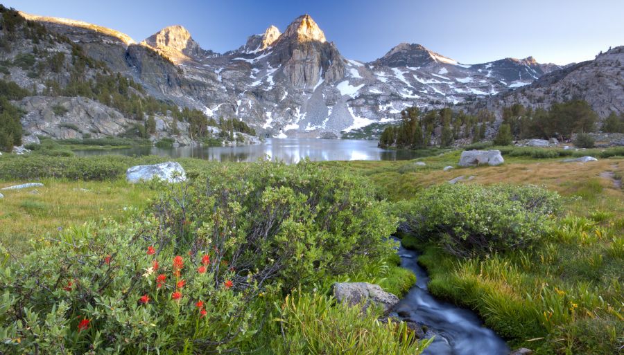 Rae Lakes in King's Canyon National Park